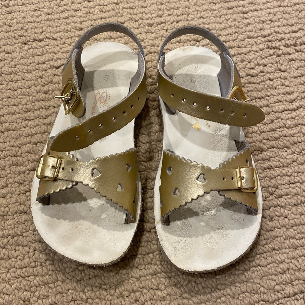 Gold Sweetheart Saltwater Sandals